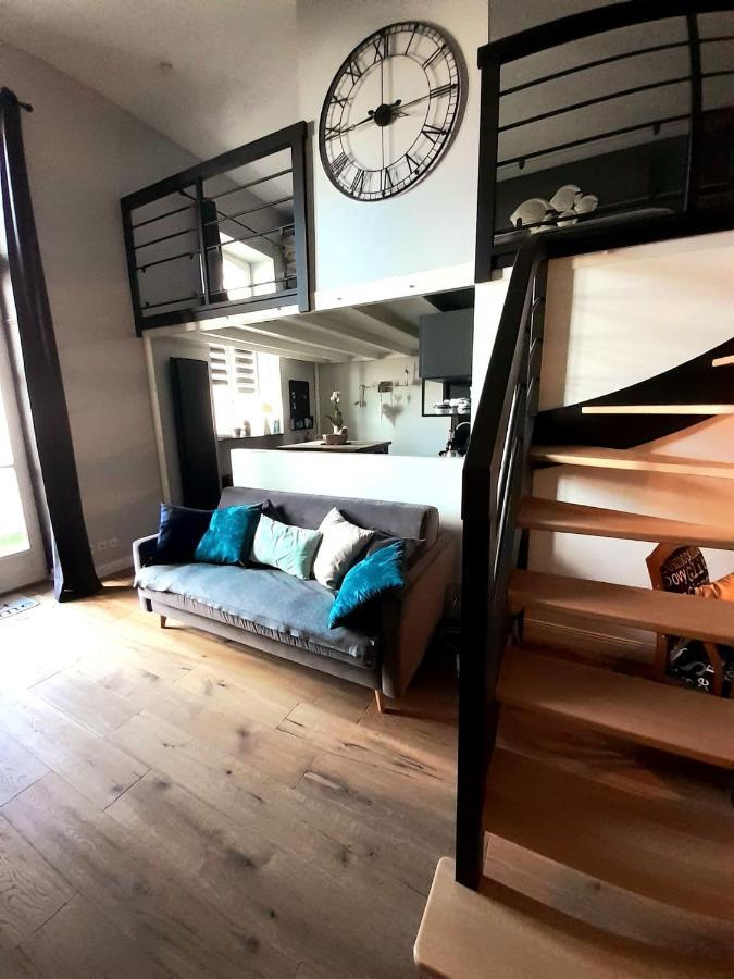 Charmant Studio En Duplex Esprit Loft Avec Balcon Vue Mer, Et Piscine Exterieure Le Croisic Kültér fotó